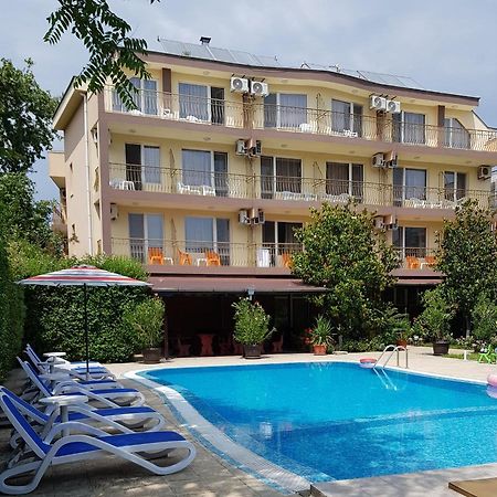סאני ביץ' Family Hotel Magnolia מראה חיצוני תמונה