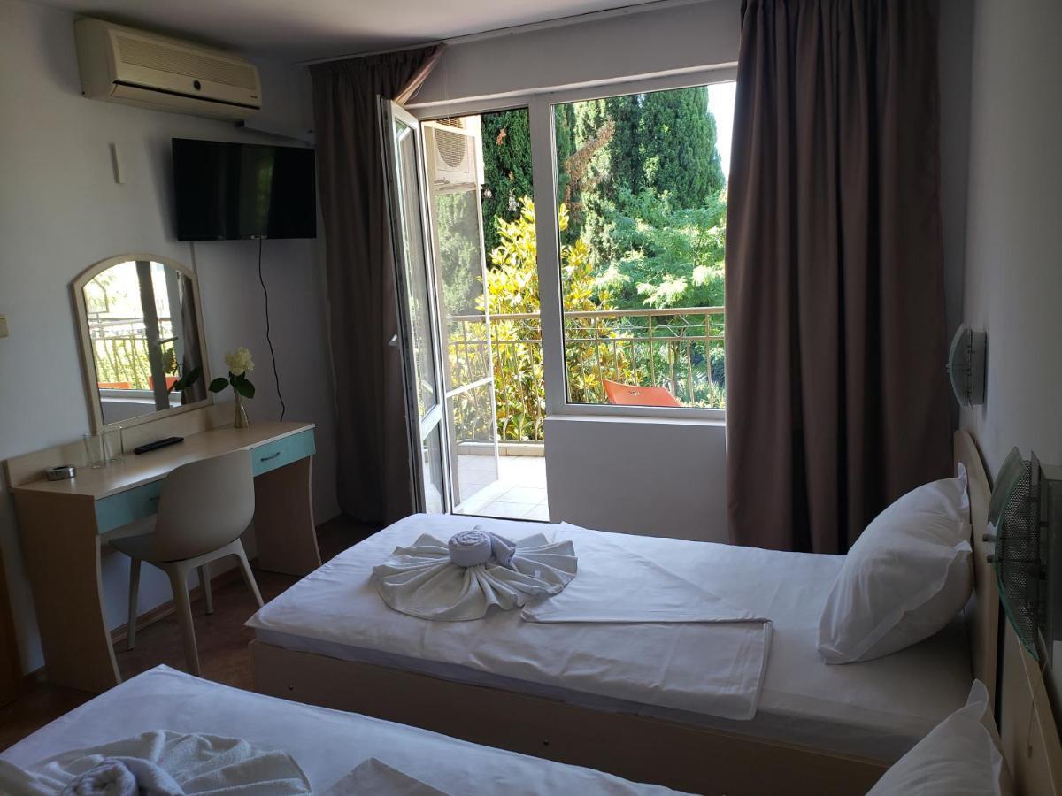 סאני ביץ' Family Hotel Magnolia מראה חיצוני תמונה