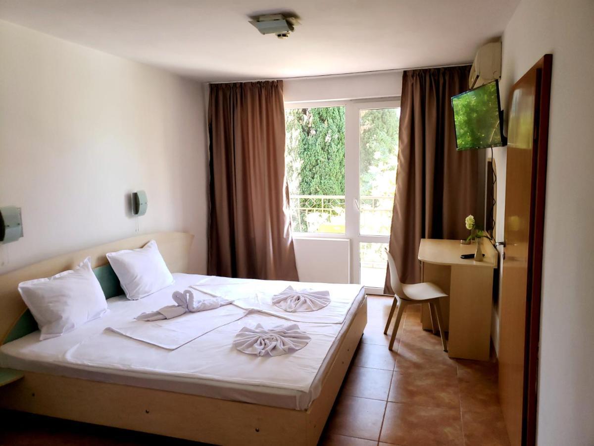 סאני ביץ' Family Hotel Magnolia מראה חיצוני תמונה
