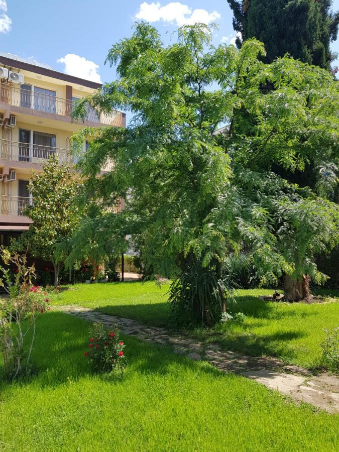 סאני ביץ' Family Hotel Magnolia מראה חיצוני תמונה