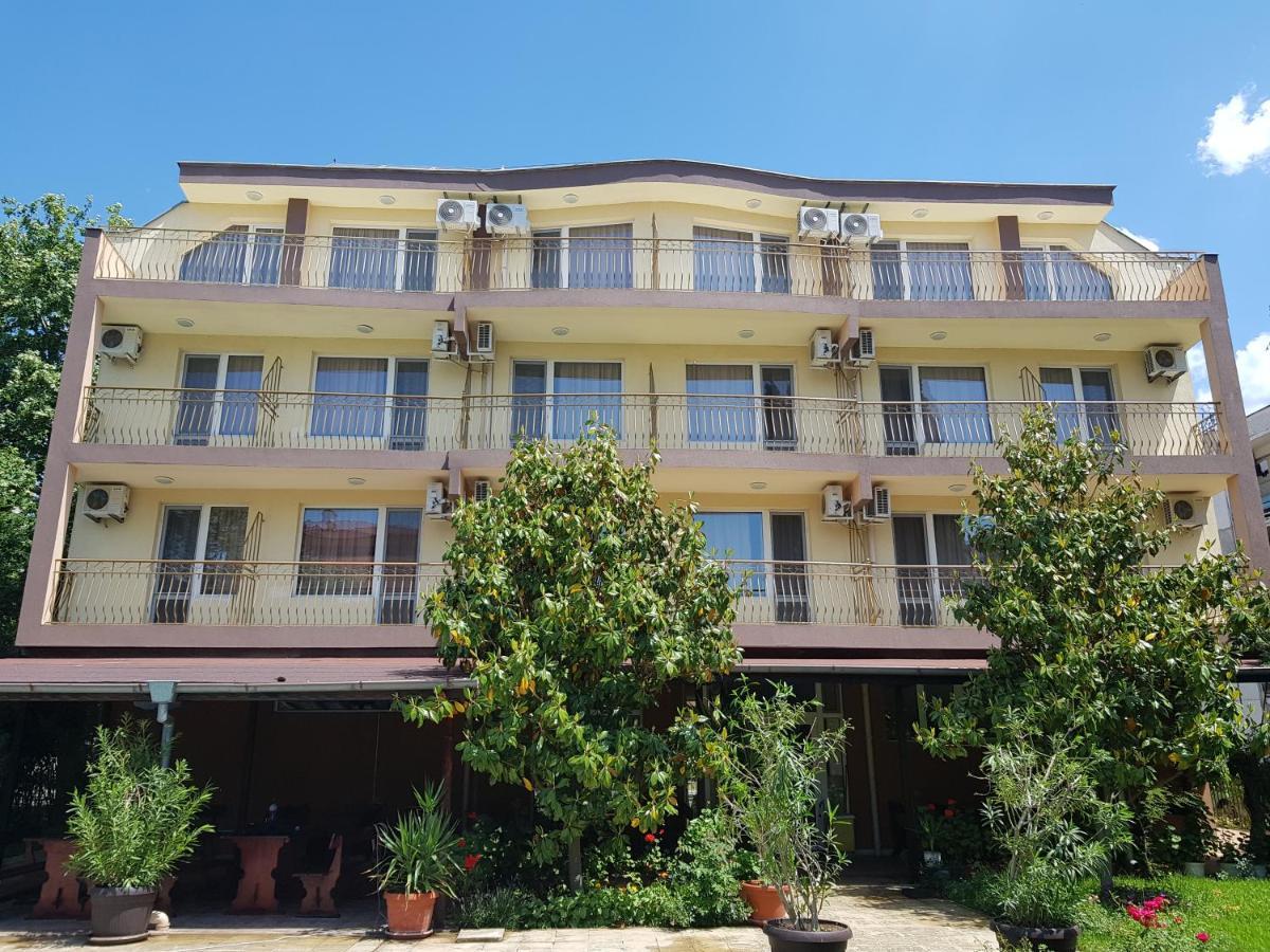 סאני ביץ' Family Hotel Magnolia מראה חיצוני תמונה