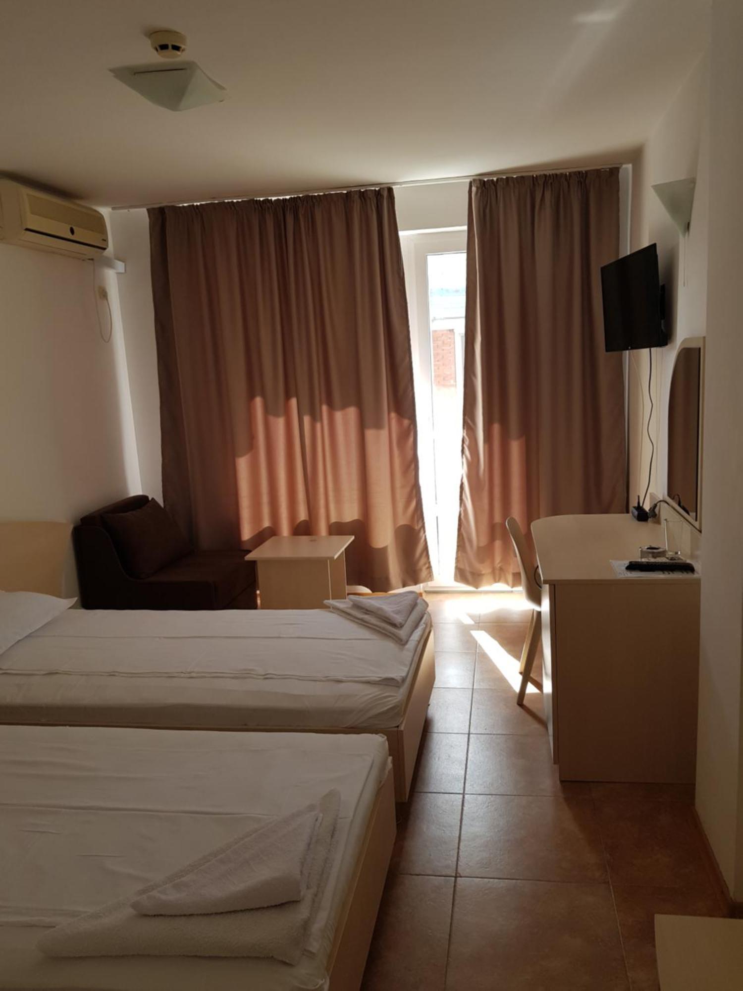 סאני ביץ' Family Hotel Magnolia מראה חיצוני תמונה