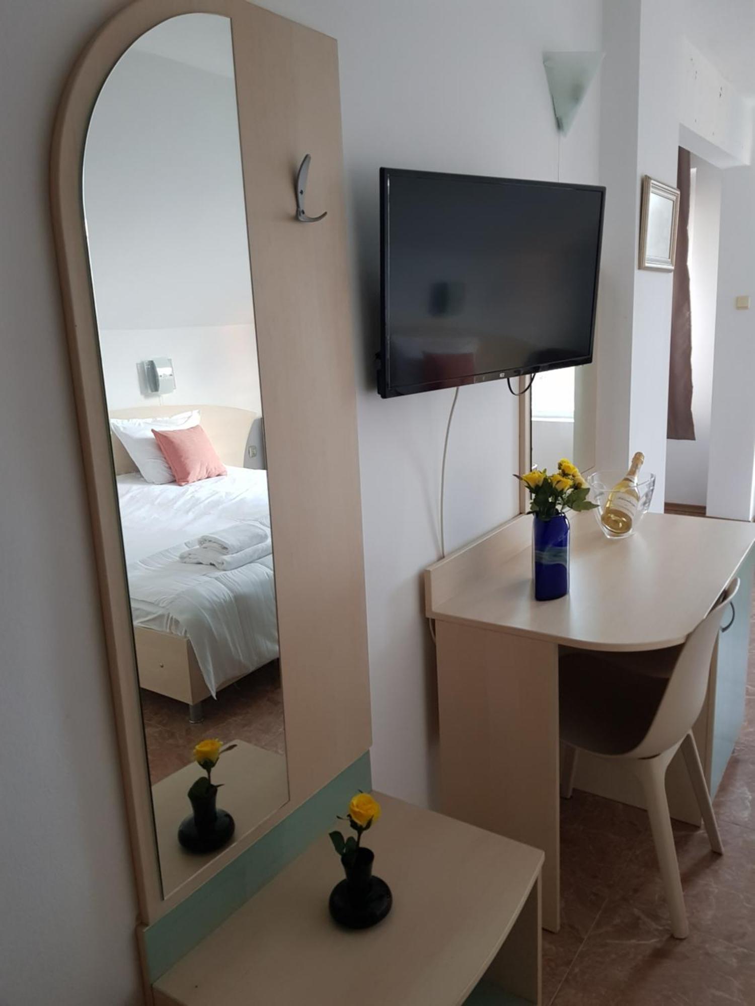סאני ביץ' Family Hotel Magnolia מראה חיצוני תמונה