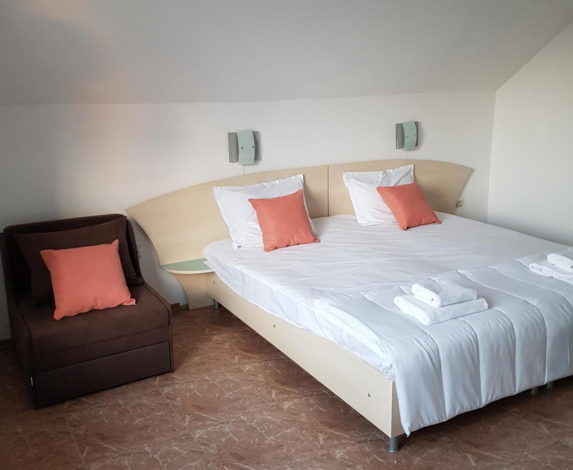 סאני ביץ' Family Hotel Magnolia מראה חיצוני תמונה