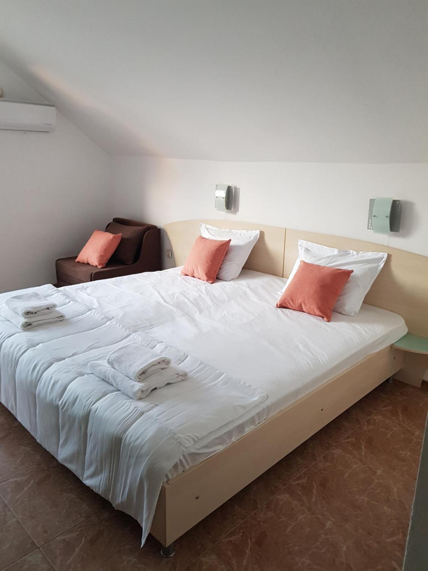 סאני ביץ' Family Hotel Magnolia מראה חיצוני תמונה