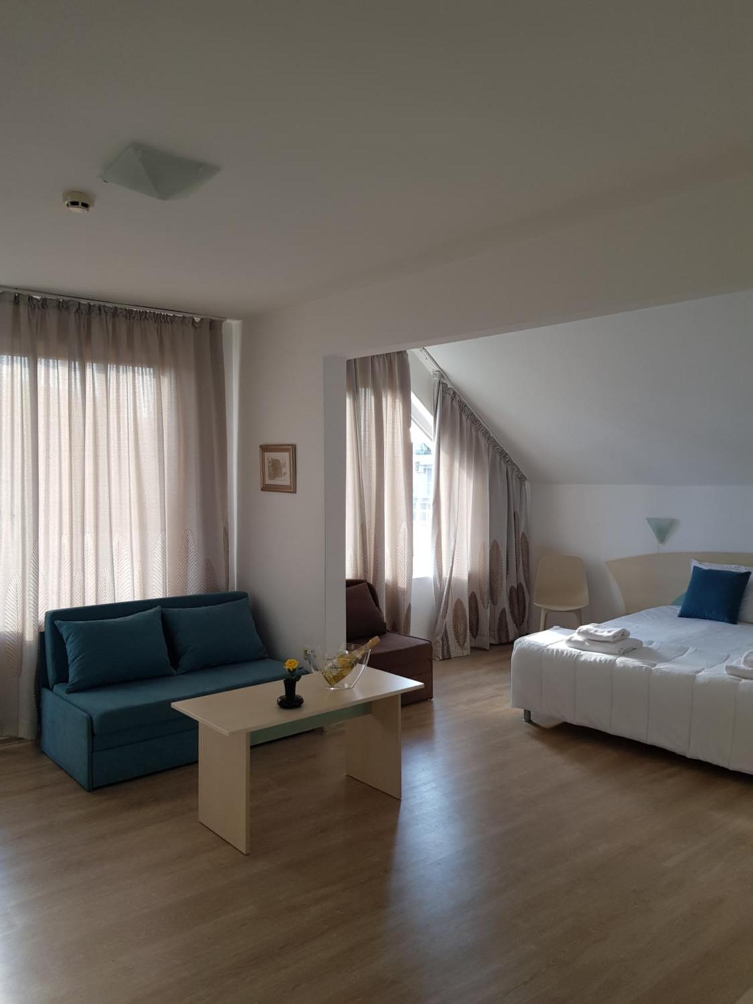 סאני ביץ' Family Hotel Magnolia מראה חיצוני תמונה