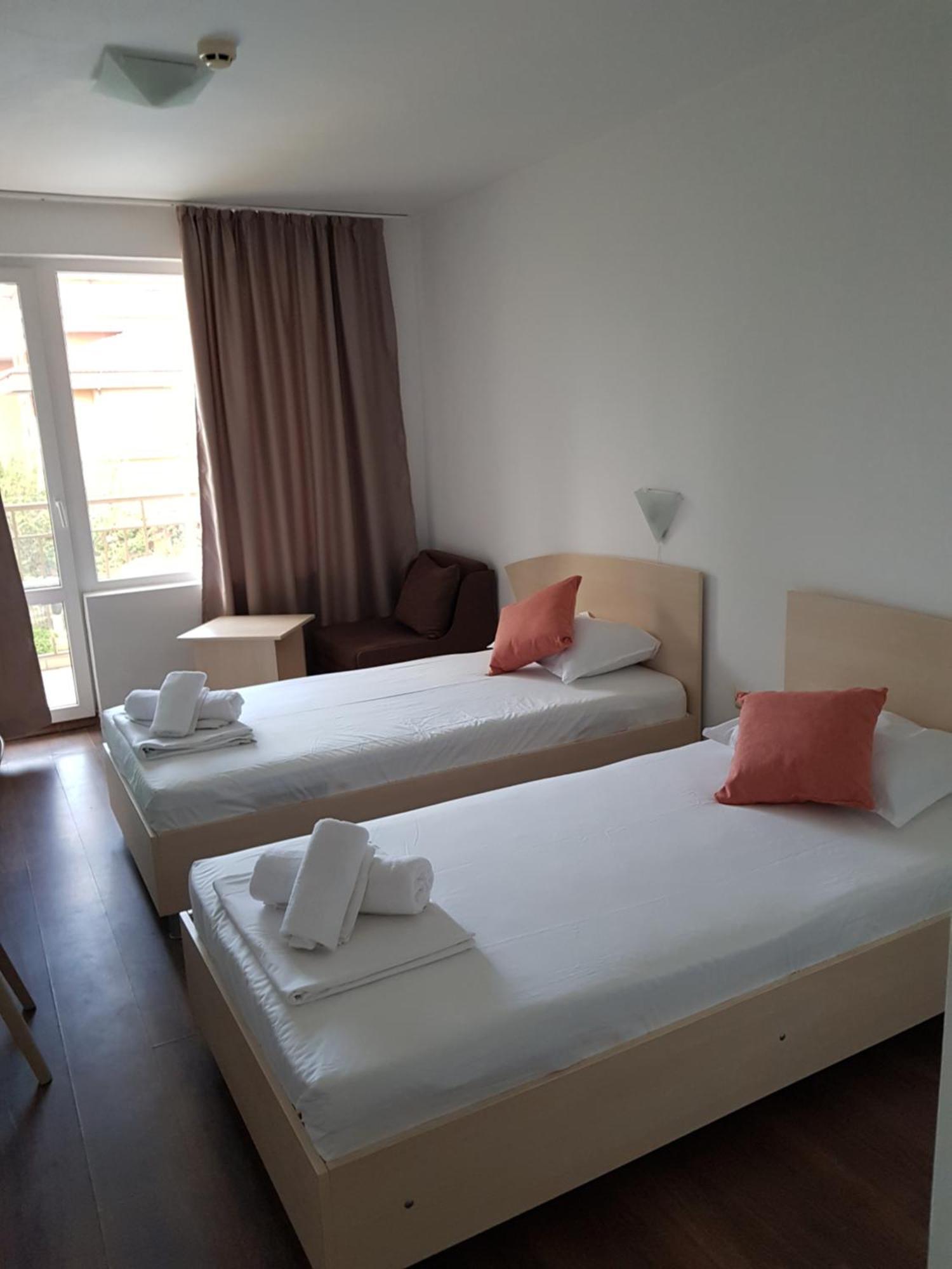 סאני ביץ' Family Hotel Magnolia מראה חיצוני תמונה