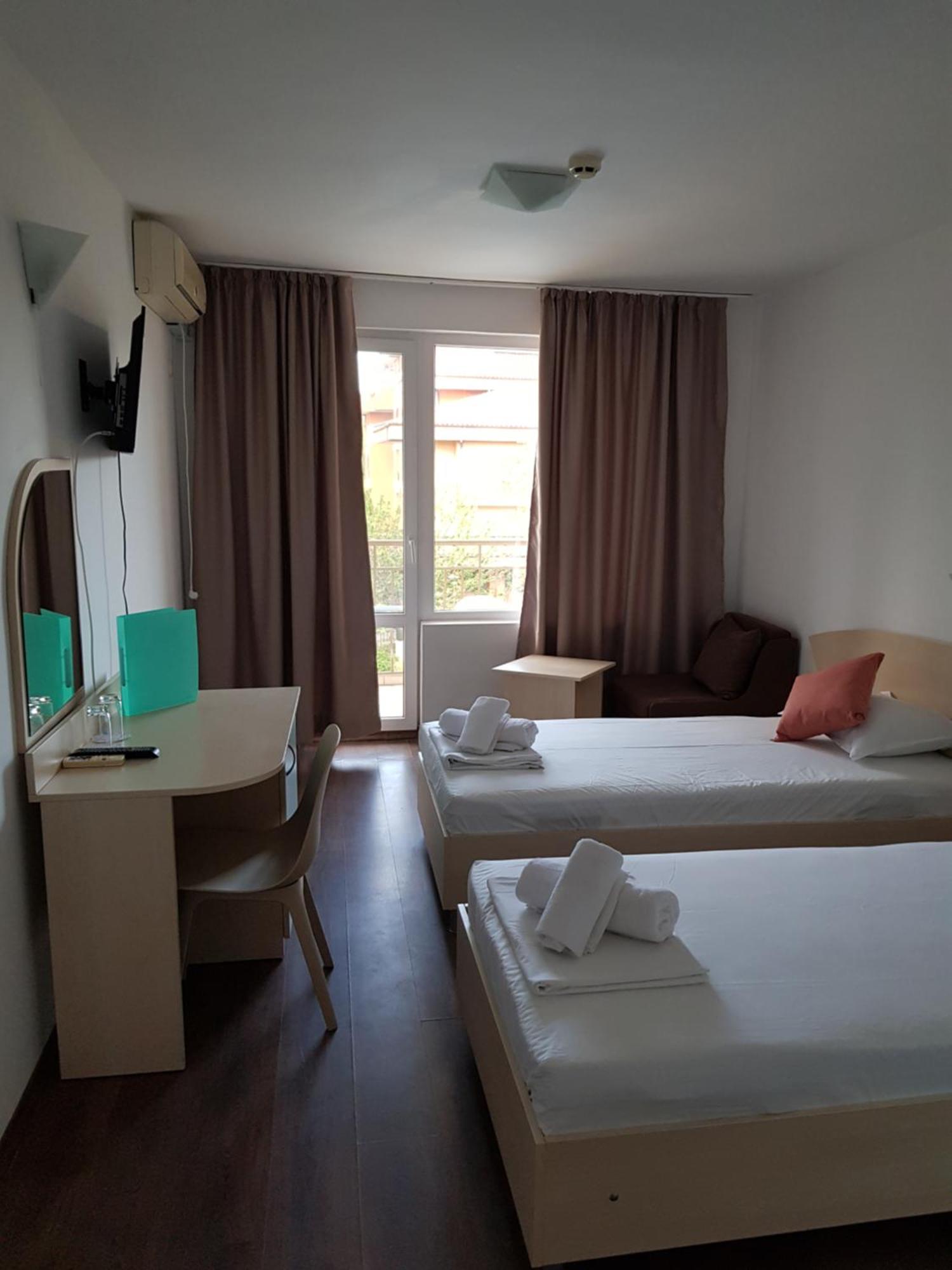 סאני ביץ' Family Hotel Magnolia מראה חיצוני תמונה